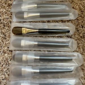 NEW Mary Kay FOUNDATION Brushes!!!